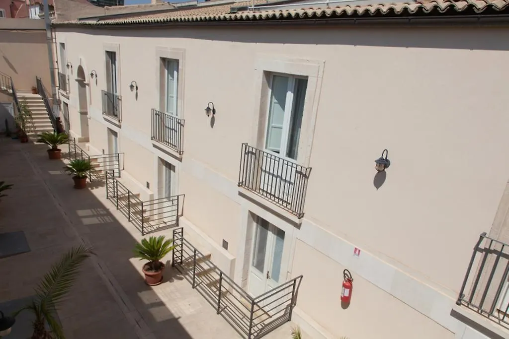Boutique Hotel Molo S Lucia Syracuse
